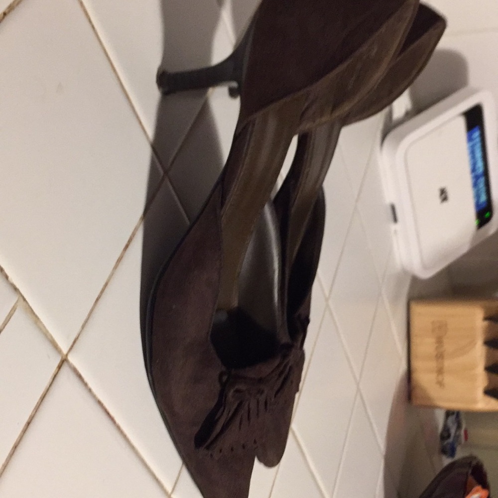 ⬇️Cato BROWN Heels⬇️ - Picture 3 of 6